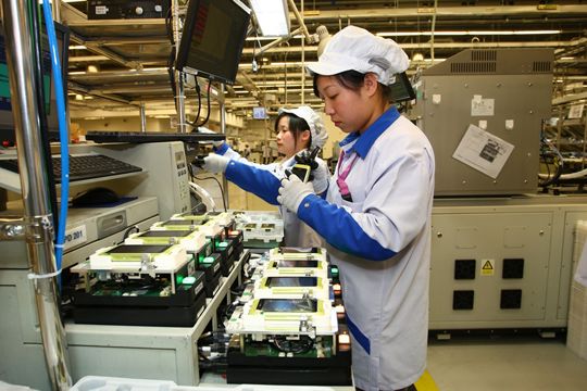 诺基亚N8智能手机工厂出货图曝光 一代机皇的诞生与谢幕